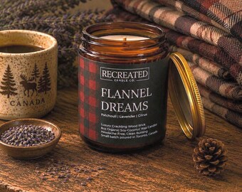 Flannel Dreams Kerze: Patcholi, Lavendel, Zitrus - Knisternder Holzdocht