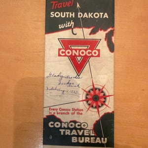 1930 era Conoco Travel South Dakota Map