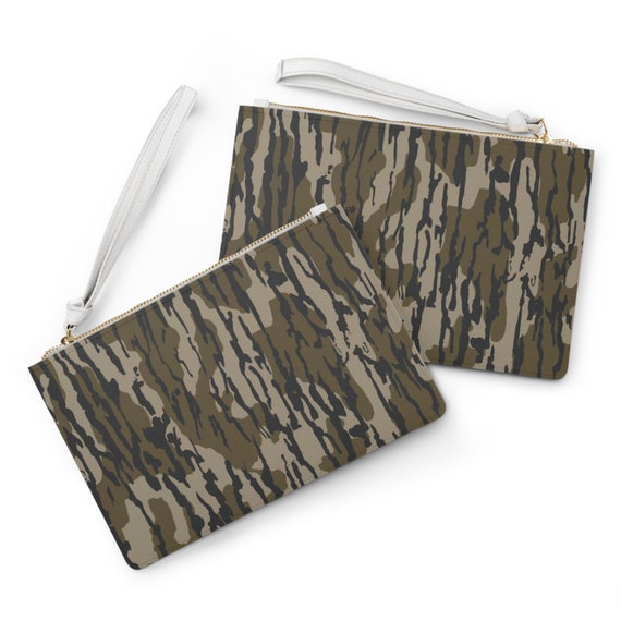 Camo Clutch Bag camo Wristlet country Girl Clutch Bag trendy Camo Girl Pouch waterfowl Camo Pattern Wrist Bag Etsy