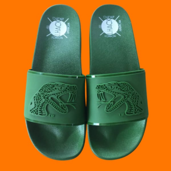 Fang Slides | Unisex Athletic Comfort Fang Slide Sandal | Open Toe Breathable Slippers | Solid Color Unisex Casual Slippers for Spa, Travel