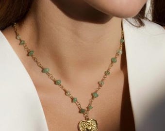 Green Aventurine Crystal Choker Necklace: Boho Gold Wire Wrapped Gemstone with Heart charm