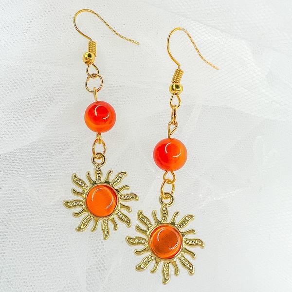 Carnelian Gold Sun Earrings/Beaded Carnelian Huggies/Crystal Sun Earrings/Boho Sun Earrings/Hippie Jewelry/Crystal Jewelry