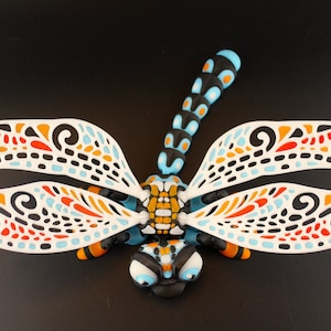 Articulated Dragonfly Fidget – 3D Printed Insect Desk Toy, Colorful Gift Idea