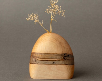Jarrón pequeño de arce veteado hecho a mano / Decoración minimalista orgánica de madera (jarrón para flores secas) / Japandi/Moderno/Escandinavo
