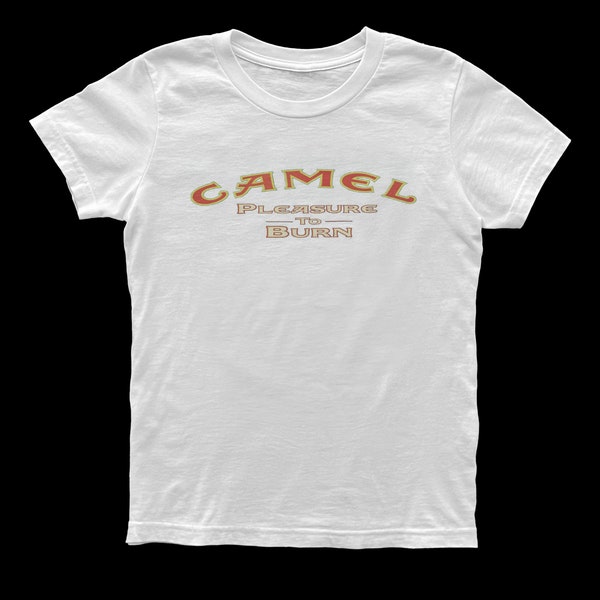 chemise esthétique vintage camel, tee-shirt graphique rétro, tee-shirt bébé femme, t-shirt camel rétro, tee-shirt bébé camel rétro