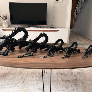 Portachiavi In Metallo Ispirato Al Film Alien, Colore Argento, Design Resistente E Originale, Regalo Per Collezionisti