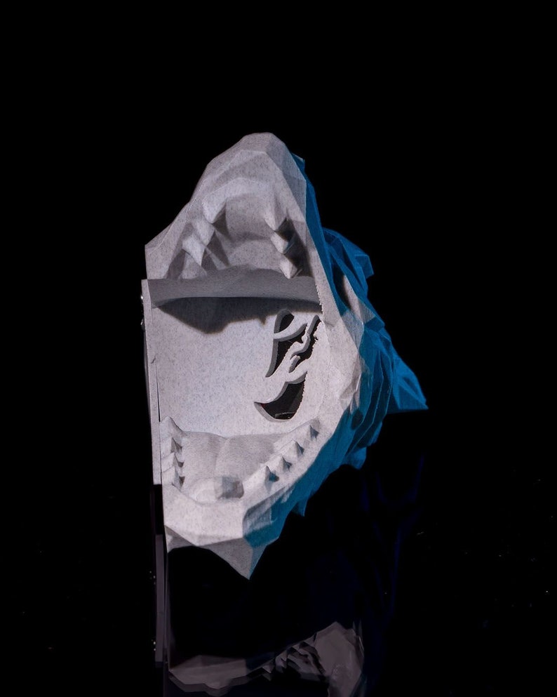 The Dragon Wall Lamp image 3