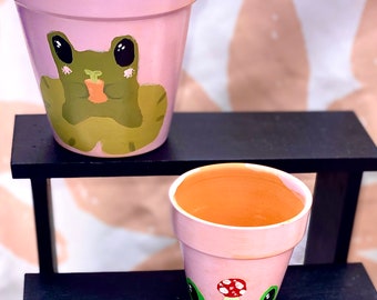 Pink Set of Adorable Frog Pots (3.5 inches & 2 inches)