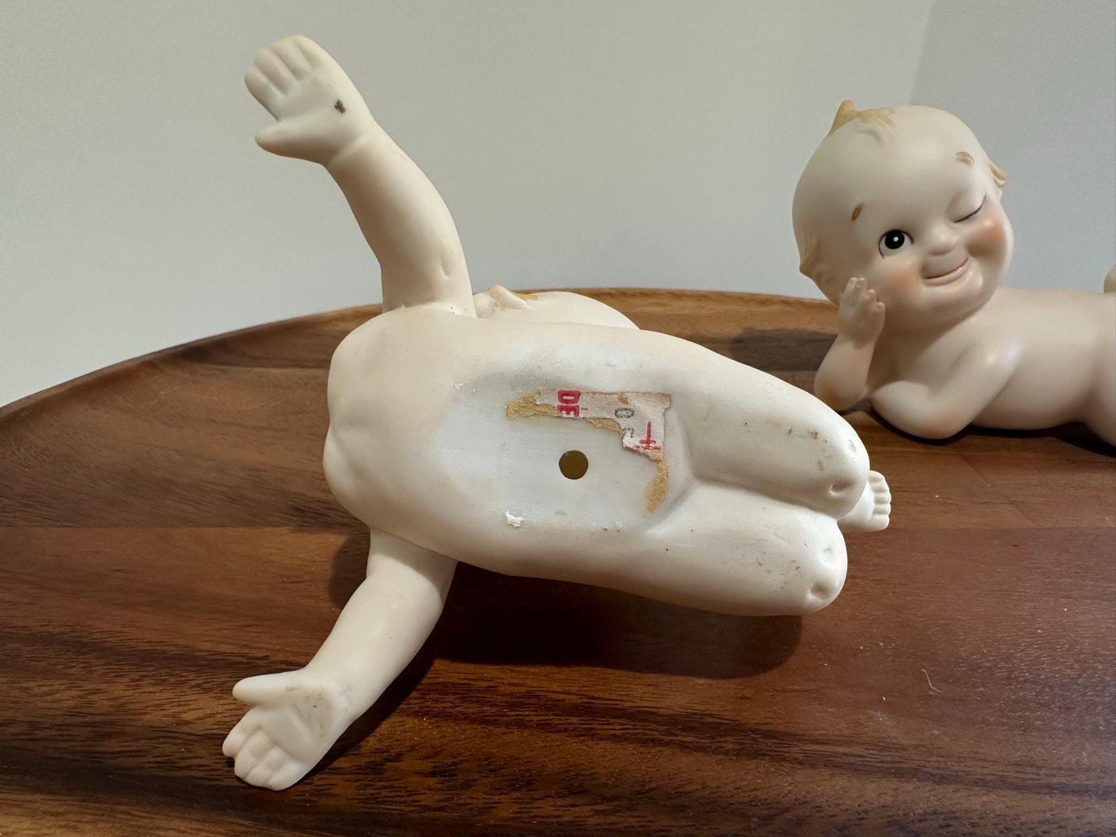 キューピーちゃんの陶器 の置物 キューピー人形 陶器製置物 2個セット - Etsy 日本