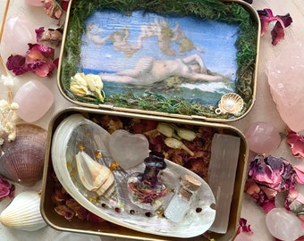 Mini Altar for Goddess Aphrodite Venus | Hellenic Pagan Deity | Spiritual Gift | Witchcraft