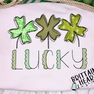 Four Leaf Clover Trio Bean Stitch Applique Embroidery Design Shamrock Three in a Row St. Patrick&#39;s Day Quick Design 5 sizes Spring