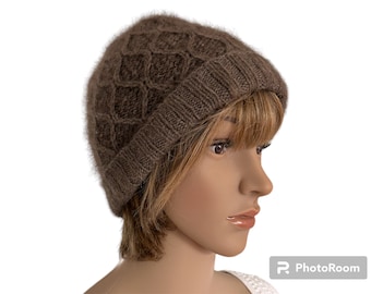 Hat knit with hand spun QIVIUT size S-L