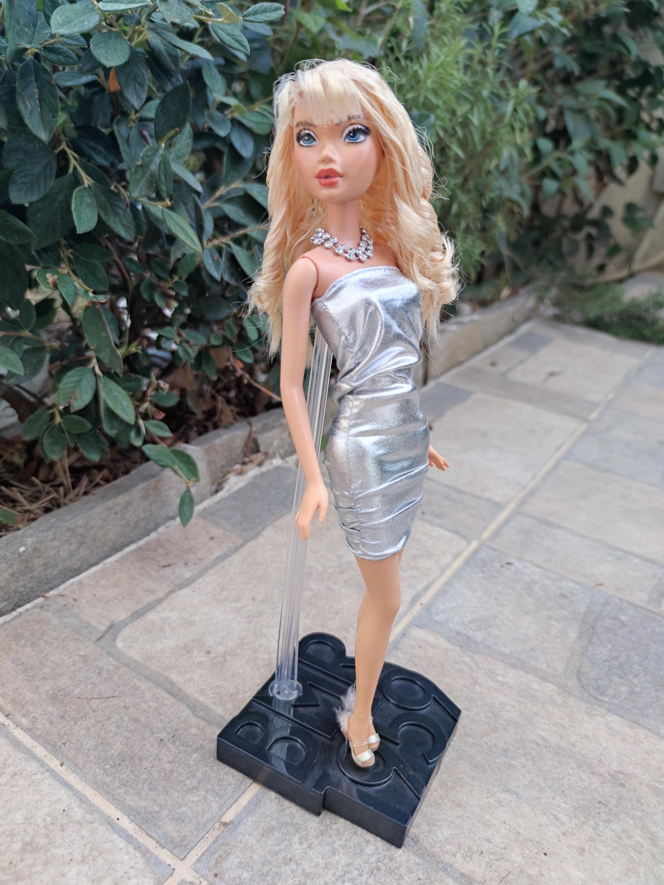 My Scene Barbie Barbie Doll With Real Eyelashes Barbie My Scene