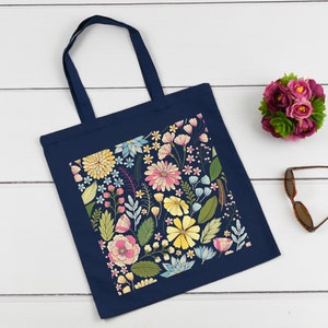 Flower Garden Tote Bag, Flower Tote Bag, Floral Tote Bag, Plant Ladies Bag, Flower Loves Bag, Birthday Gift, Holiday Bag, Gardening Gift