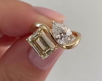 Anillo de bodas &quot;Toi Et Moi&quot; con diamantes cultivados en laboratorio de talla esmeralda y pera, anillo de compromiso de dos piedras, anillo de doble piedra, oro amarillo de 14 quilates, anillo de promesa