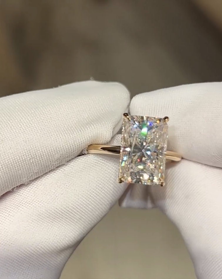 Anello di fidanzamento con moissanite da 4,5 ct, anello di