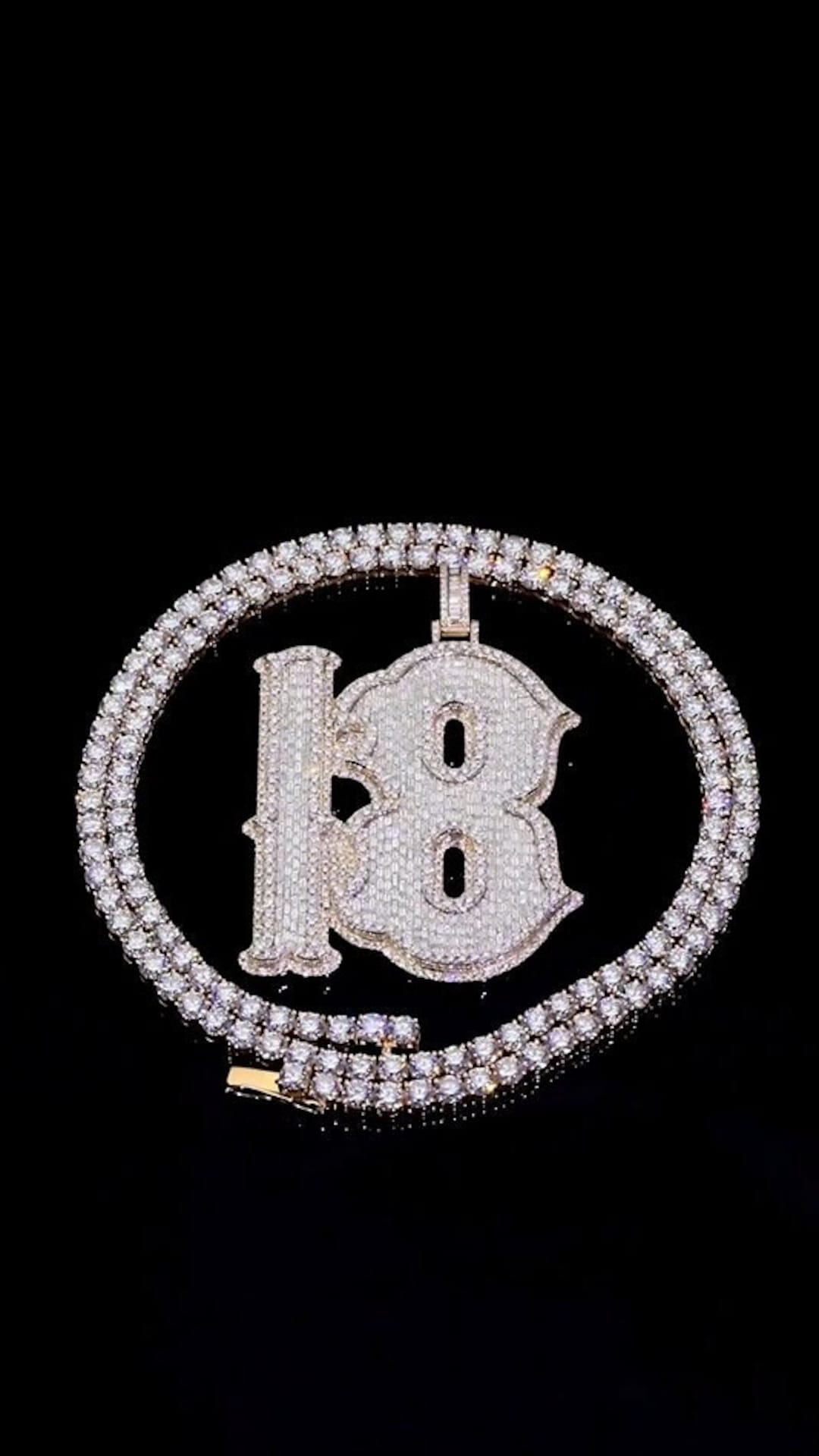 Custom Iced Out Any Number Pendant, Iced Out VVS Letter Hip Hop Pendant ...