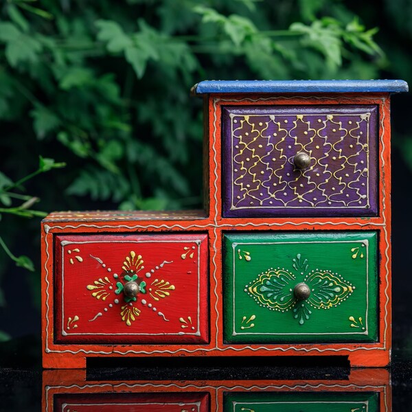 Coffret à bijoux Coffret en bois 3 tiroirs Art décoratif Charme culturel | Solution de stockage | Bois massif | Détail artistique