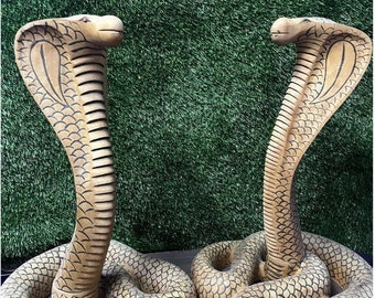 Handmade Wooden Snake Statue for Home Decor  Unique and Exquisite Handcrafted Art Piece