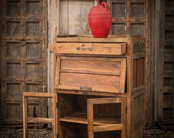 Vintage wooden cabinet | handmade storage cabinet | portable living room cabinet | wooden display cabinet | 1980s Indian furniture.