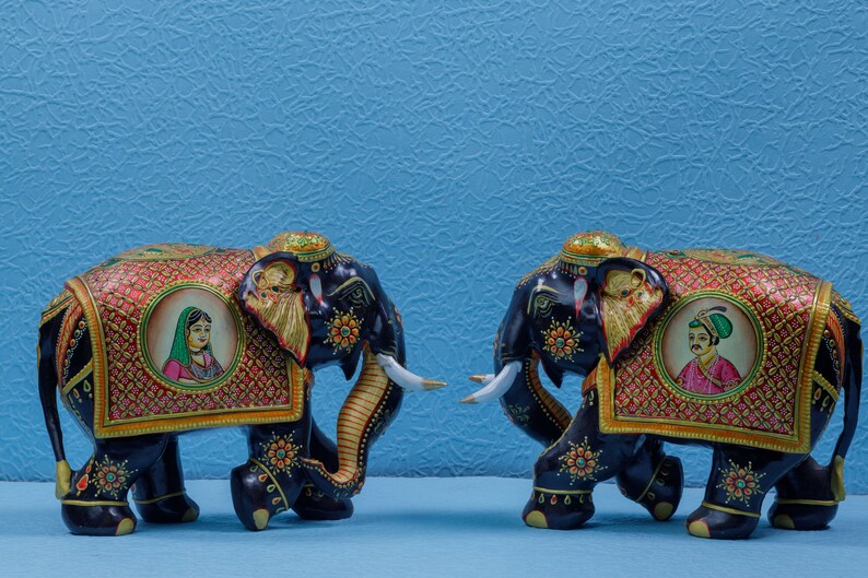 Hand Painted Wooden Elephant Shah Jahan Mumtaz Gold Leaf Indian Figurine Royal Elephant Home Decor Shah Jahan Era image 3