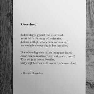 Overvloed. A6 poster/kaart met gedicht.