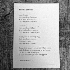 Slechts enkelen. A6 poster/kaart met gedicht.