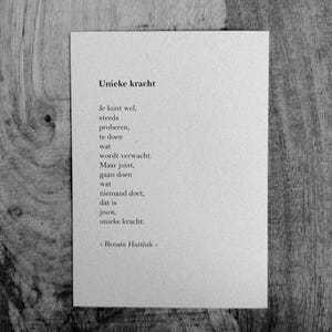 Unieke kracht. A6 poster/kaart met gedicht.