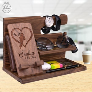 Personalized Lacrosse Gift for Coach Senior.Lacrosse Fan Gift for Lacrosse Player,Custom Lacrosse Lover Docking Station Gift with Heart Ball