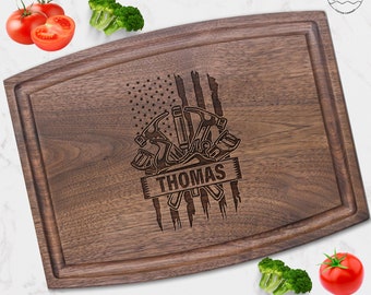 Wooden Charcuterie Board for Carpenter. Engraved Serving Tray with Carpenter Symbol. Wood Lovers Gift for Woodworker Birthday Christmas