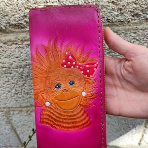 Monedero Mono, Monedero Tallado en Cuero, Monedero de Cuero para Mujer, Monedero de Cuero Hecho a Mano, Monedero con Cremallera, Monedero Rosa, Monedero de Cuero Ladys