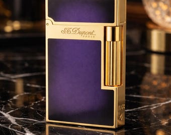 Accendino a doppia fiamma S.T. Dupont Ligne 2 Atelier in lacca viola-nera.