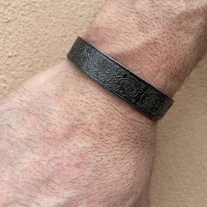 Viking Dragon Bracelet – Norse Beast Bangle in Stainless Steel with Nordic Knotwork
