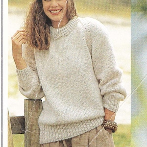 Man & Womans Easy Raglan Round Neck sweater Chunky- Bulky 12ply yarn- 30-42&quot; chest Knitting pattern Download PDF- Knits up quick- Easy