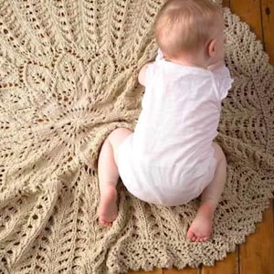 Baby Lovely Circular Blanket  in  Chunky Bulky wool -knitting Pattern Download pdf finished 48&quot; across when complete