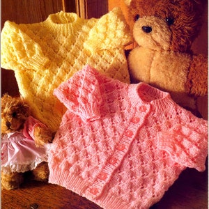 Baby Easy Textured Round Neck Cardigan & Jumper 16"- 22" ~  ( 0-3 yrs) DK 8 Ply Light Worsted Knitting Pattern pdf download