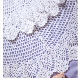 Circular Crochet baby shawl, vintage design,  Pineapple edge DK 8 Ply Light Worsted wool  Crochet pattern Download PDF