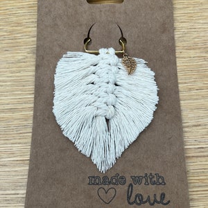 macrame keychain