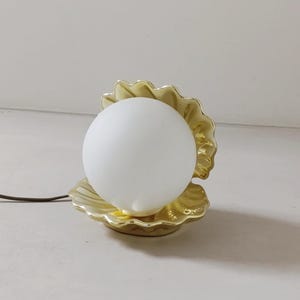 Vintage Keramik Gold Tisch Lampe Schale/Auster mit Perle