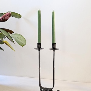 Brutalist Zweig Kerzenständer - Schwarzes Gusseisen
