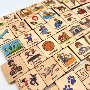 Azulejos adicionales para el planificador semanal de madera inspirado en Montessori: organizador de actividades divertido, duradero y portátil para niños Calendario personalizado