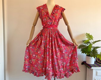 Vintage 90s Cottagecore Dress-Vintage Floral Dress with Pockets-Summer Vacation Dress-Milkmaid Dress-V Neck Ruffles Midi Dress-Vintage Dress