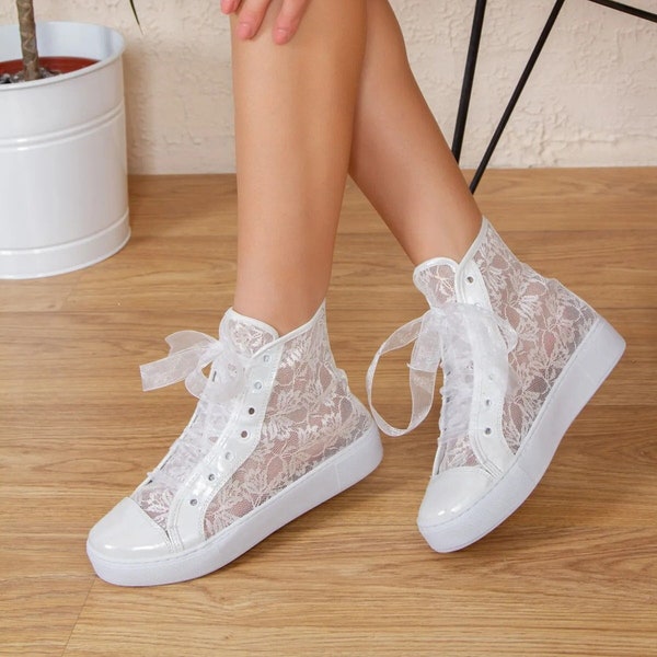 Scarpe da sposa, Scarpe da sposa, Sneakers in pizzo, Scarpe da sposa da donna, Scarpe da sposa, Matrimoni, Scarpe da sposa, Scarpe in pizzo, Sposa, Sneaker da matrimonio, scarpe basse