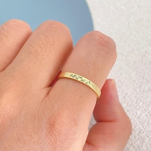 Dainty Engraved Flower Ring, Handmade Floral Friendship Ring, Stackable Rings, Mother Ring, Minimalist Ring, Christmas Gift for Her