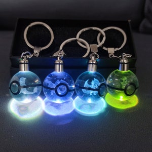 Pokemon-Kristall-LED-Schlüsselanhänger, individueller Kristallkugel-Schlüsselanhänger, 30 mm, Pokeball-Keying, Pokemon-Geschenke Bild 2