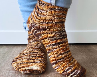 Patrón de tejido de calcetines en PDF / Calcetines Sprout / Calcetines unisex para principiantes de nivel intermedio / Tallas incluidas / Descarga instantánea