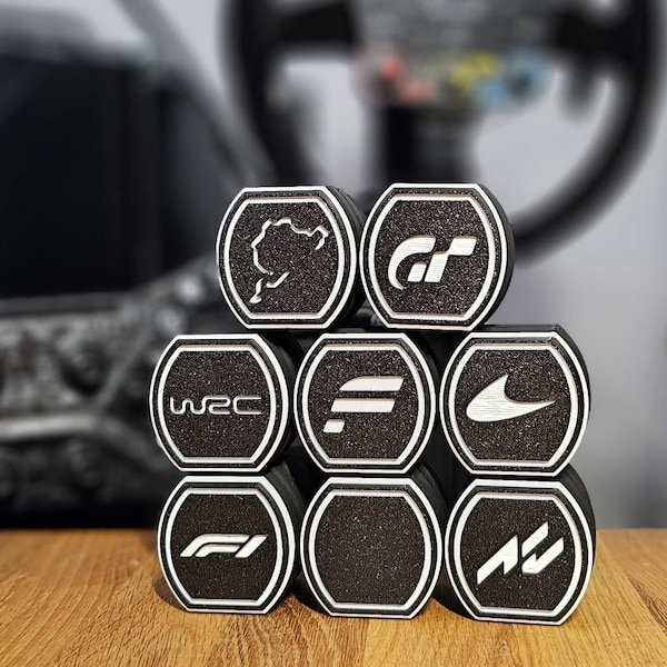 Fanatec QR2 Dust Cover Wheel Base, Dust cover for Fanatec base Shaft QR2, QR2 Base Cap, CSL DD, DD1, DD2, CSL Elite - SimRacing accessories