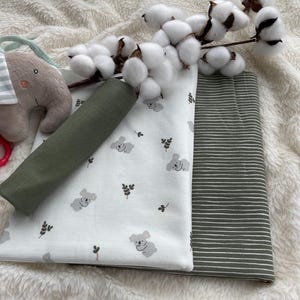 Pacote grande de tecido para bebê com motivo jersey de algodão + listras verde abeto + punhos conjunto de tecido para bebê * Motivo: Koala + listras verde abeto #34