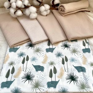 Pacchetto di tessuto jersey con motivo a elefante, azzurro ghiaccio + tessuto coordinato + coste beige #21.3, a scelta tra waffle, righe tinte in filo, jersey tinta unita, coste sottili