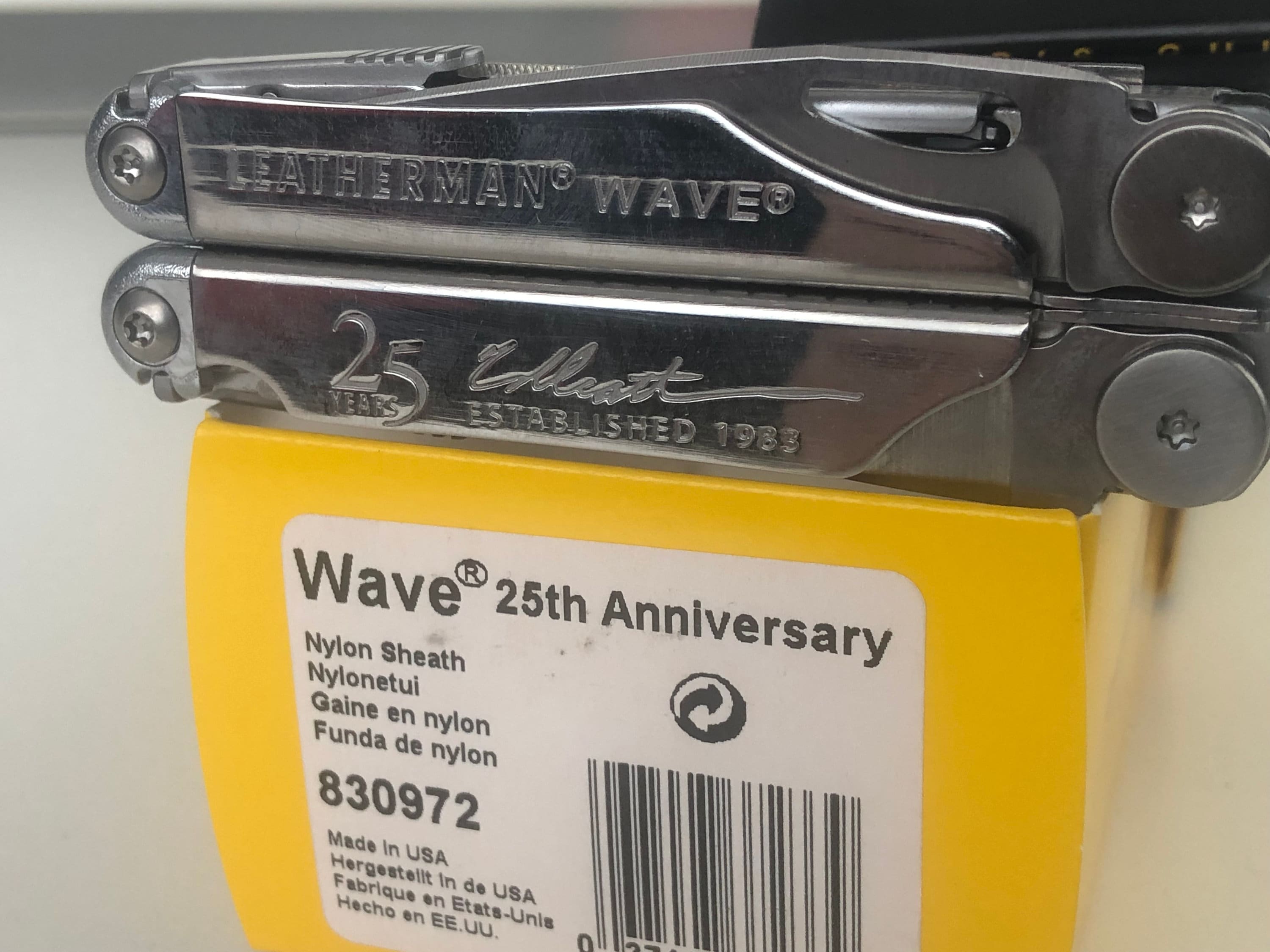 80076885_1